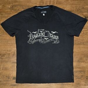 Armani Jeans shirt v-neck 100% cotton comfort Giorgio Armani size Medium 🔥 deal